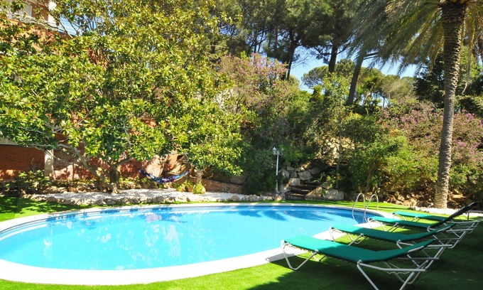 Arenys de Munt Villa | HomeHolidaysRentals Azulina - Costa Barcelona
