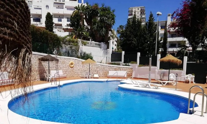 Benalmadena Costa Apartment | Homerez - 200 m away from the beach! Appartement for 5 ppl. with shared pool
