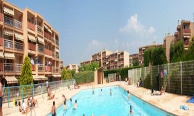 La Faviere Apartment | Homerez - 50 m away from the beach! Beautiful studio for 2 ppl. with shared pool