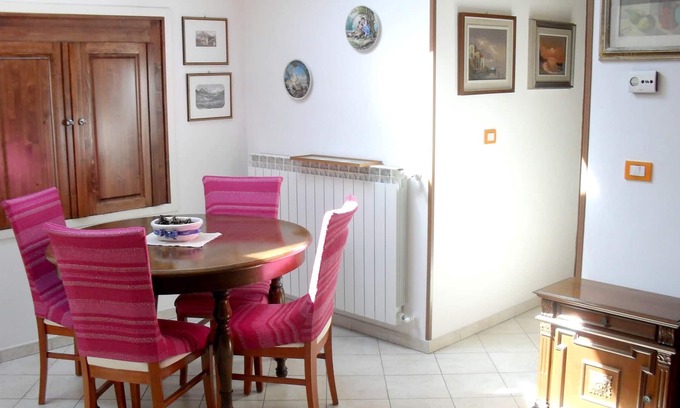 Careggi Rifredi Apartment | Homerez - Amazing appartement for 4 ppl. at Firenze
