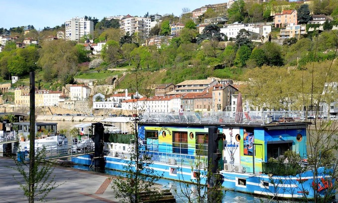 2nd Arrondissement Apartment | Homerez - Amazing appartement for 2 ppl. with terrace at Lyon