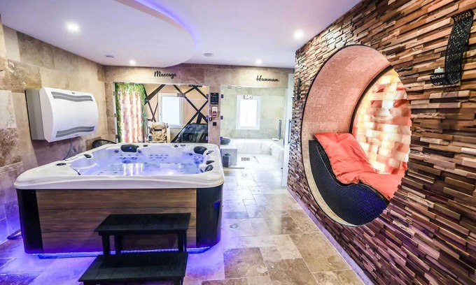 Montbeliard Apartment | Homerez - Apartment in Montbéliard