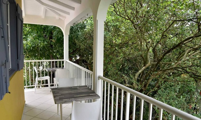 Le Gosier Apartment | Homerez - Apt Le Gosier, sea view