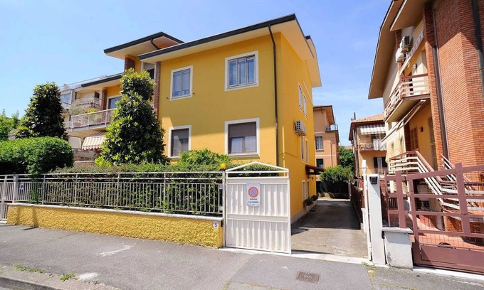 Montecatini Terme Apartment | Homerez - Apt. Montecatini Terme