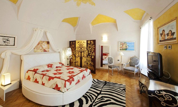 Piazza Apartment | Homerez - Beautiful appartement for 4 ppl. with balcony at Mondovì Piazza (CN)