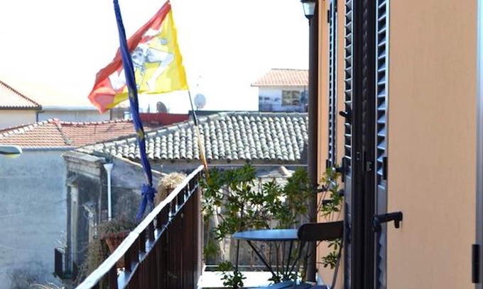 Nicolosi Apartment | Homerez - Beautiful appartement 15 km away from the beach for 4 ppl. at Nicolosi
