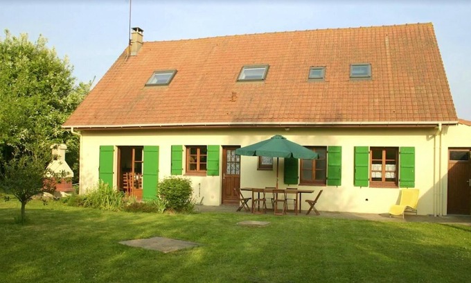 Saint-Josse House | Homerez - Big house for 12 ppl. with garden and terrace at Saint-Josse