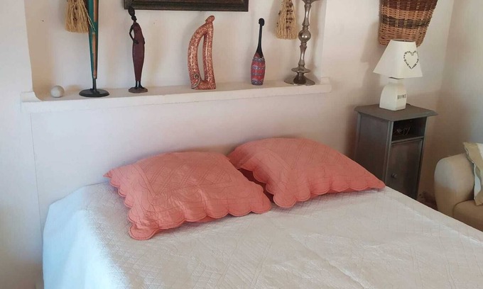 Veyras Apartment | Homerez - Comfortable studio in Veyras with garden and pool