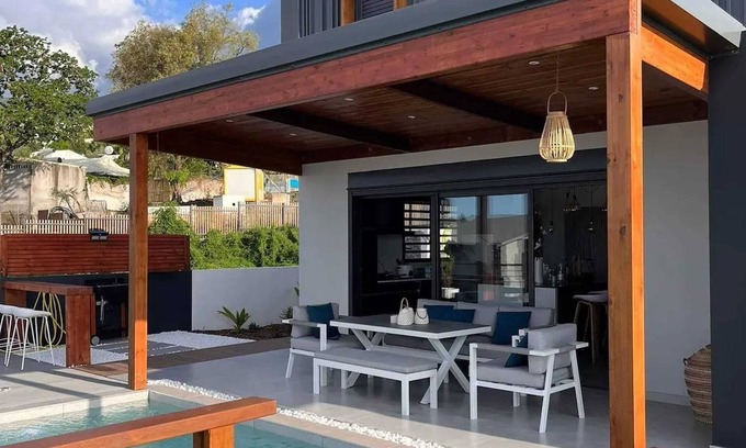 Saint-Paul Villa | Homerez - Elegant villa with private pool in Saint Paul + Sea view
