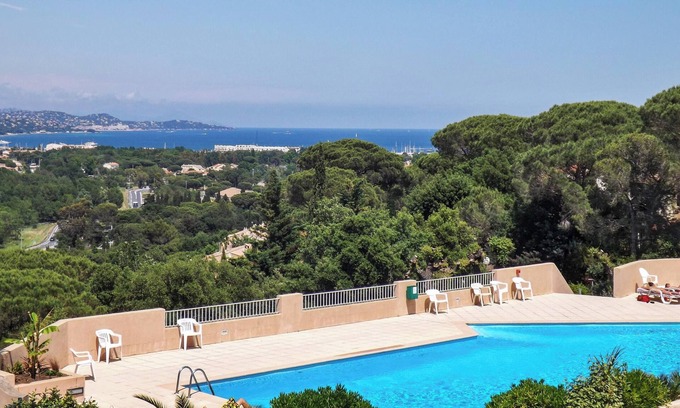 Gassin House | Homerez - House in Cogolin with sea view