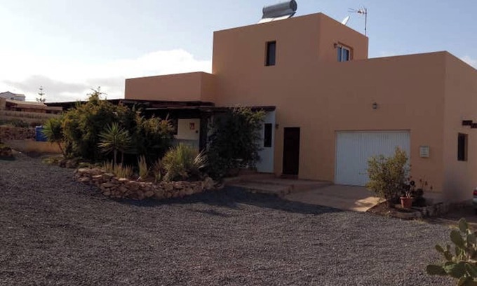 Antigua House | Homerez - House in Triquivijate