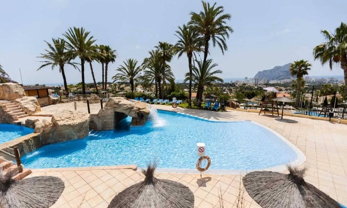 La Empedrola Apartment | Homerez - Modern Apartment with Sea View in Calpe