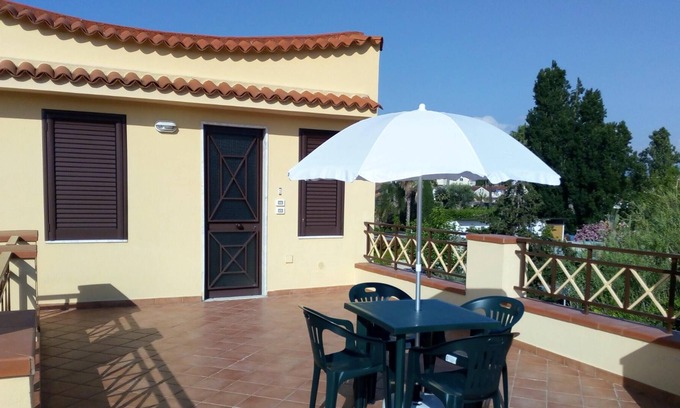 Laura Apartment | Homerez - Nice apartment 600 m from the beach for 4 pers. in Capaccio-Paestum