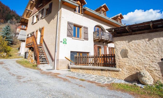 Arvieux Apartment | Homerez - Nice appartement 1 km away from the slopes for 6 ppl. at Arvieux