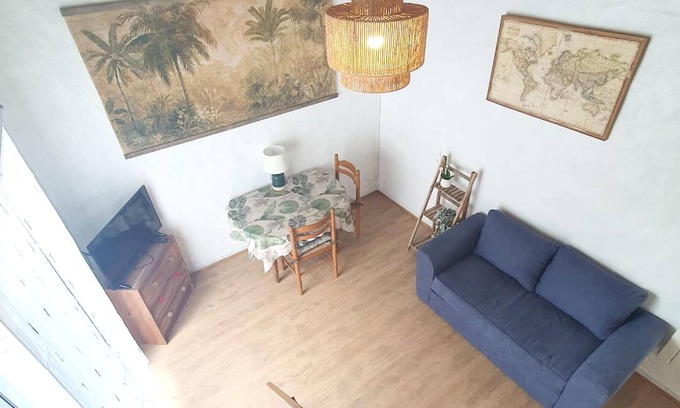 Medis Apartment | Homerez - Nice appartement for 2 ppl. with garden and terrace at Médis