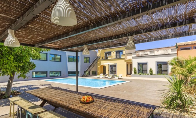 Olhao Villa | Homerez - Villa 3 km away from the beach for 4 ppl. with shared pool and jacuzzi