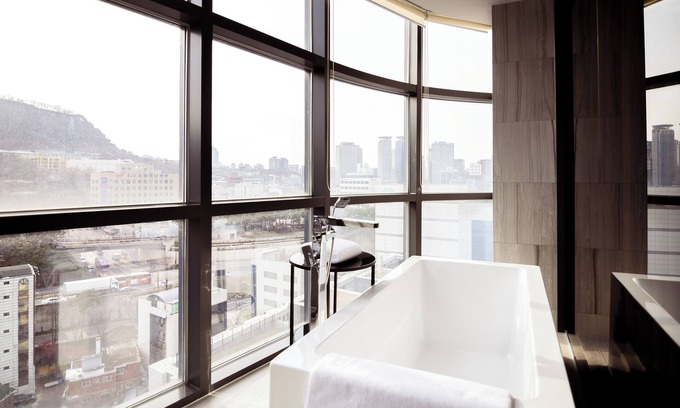 Pil-dong Hotel | HOMESRED MYEONGDONG