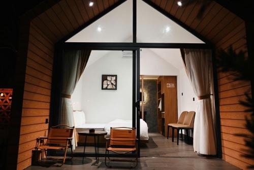 Binh Phu House | Homestay Biển Tôm Ốc