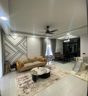 Kuala Langat District House | Homestay Rindu Houz Bandar Mahkota Banting