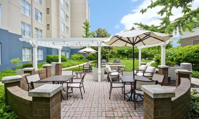 Herndon Hotel | Homewood Suites by Hilton Dulles Int'l Airport