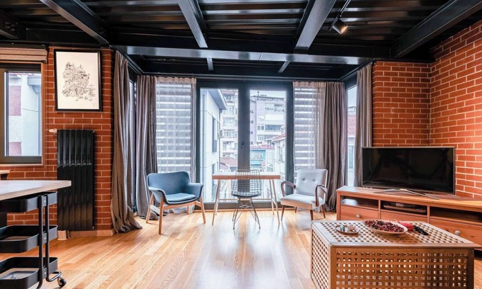 Taksim Apartment | Homie Suites | Cihangir | 1br Apartment #L8
