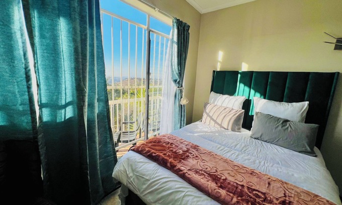 Greater Johannesburg Metropolitan Area Apartment | Honeyhills Excellence Resorts A