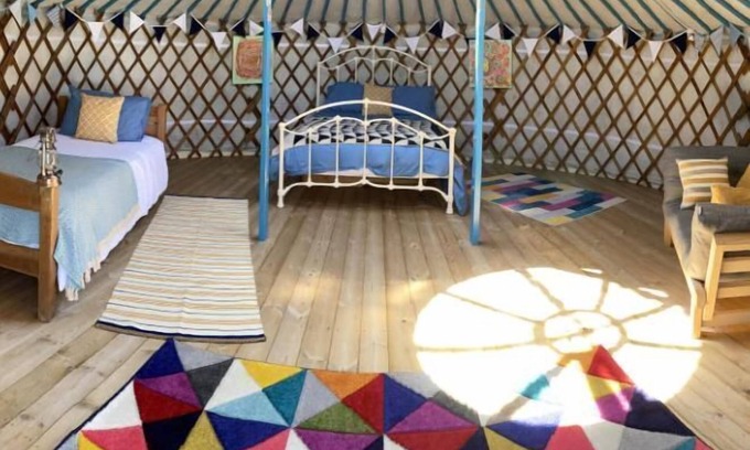 Newquay Cabin | Honeymoon - A luxury couples+ Yurt in a stunning historic estate near Newquay