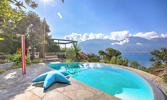 Minusio Apartment | Honeymoon Love Retreat 2, Brione Sopra Minusio, Switzerland
