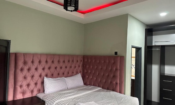Lusaka Apartment | HopKas inn Lodge and serviced apartments