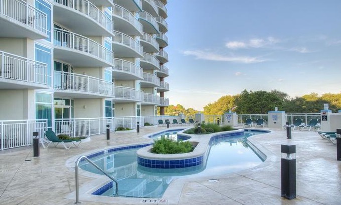 Myrtle Beach Hotel | Horizon At 77th By Palmetto Vacations