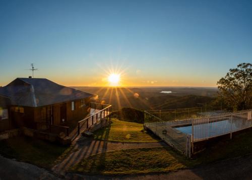 Bald Knob House | Horizon View House
