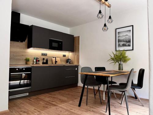Jesenik Apartment | Horský apartmán s výhledem do lesa, terasa, kvalitní wi-fi, parkování zdarma - opětovně otevřeno červenec 2025 po kompletní rekonstrukci