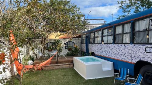 Castelandia Other | Hospedagem no Ônibus Navy na Praia da Baleia - Jacaraípe