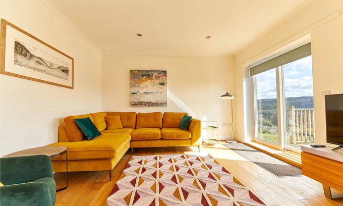 Haydon Bridge House | Host & Stay | Strathview