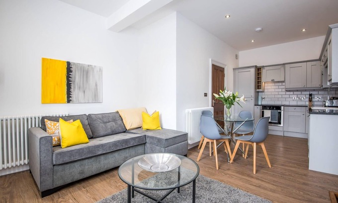 Durham Apartment | Host & Stay | The Langley