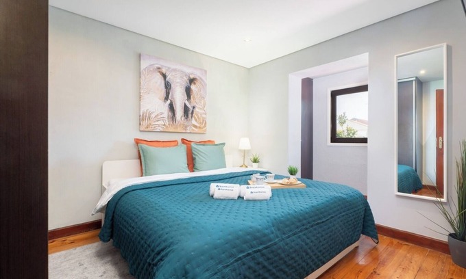 Sao Mamede de Infesta House | Host Wise - Charming Spacious Duplex House