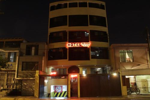 San Isidro Centro Financiero Hotel | Hostal Bond