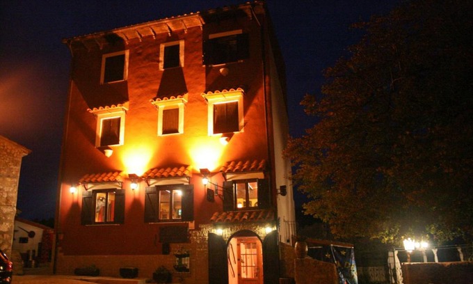Corachar House | Hostatgeria Sant Jaume