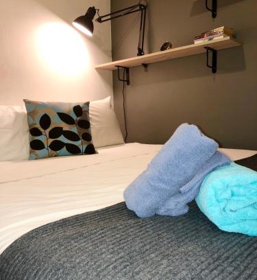 Asoke Hostel | Hostel Miku