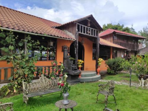 Banos de Agua Santa Hotel | Hostería Las Orquídeas