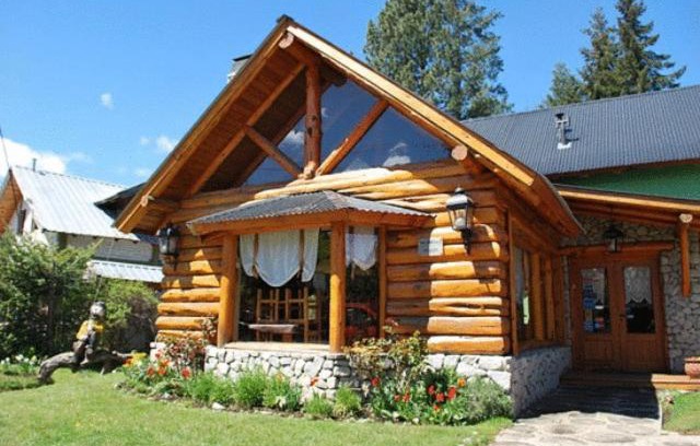 Angostura Hotel | Hostería Traunco