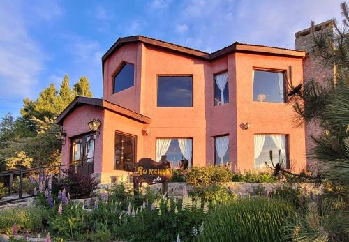 Macrozona Meseta Cerro Calafate Hotel | Hosteria Rukahué