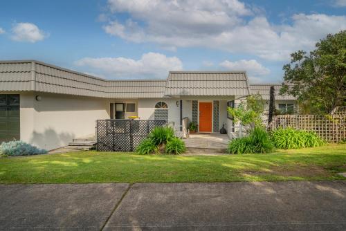 Whitianga House | Hosts on the Coast Harbour Lights