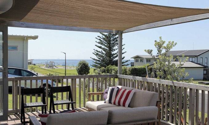 Whiritoa House | Hosts on the Coast Tiki Retreat