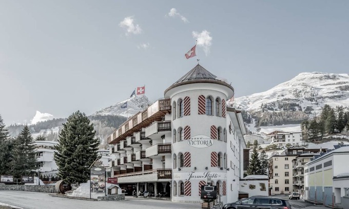 Davos-Dorf Hotel | Hotel ∙ 1 guest