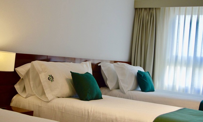 San Cristobal Hotel | Hotel 6 De Octubre