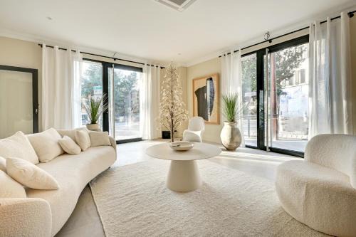 Couronne Urbaine Hotel | Hôtel Bellegarde by Viktor