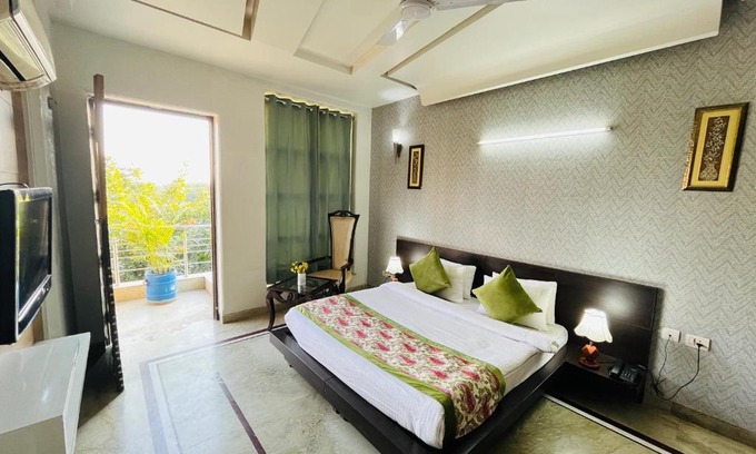 IMT Manesar House | Hotel Dayal Regency near IMT Chowk Manesar, Manesar