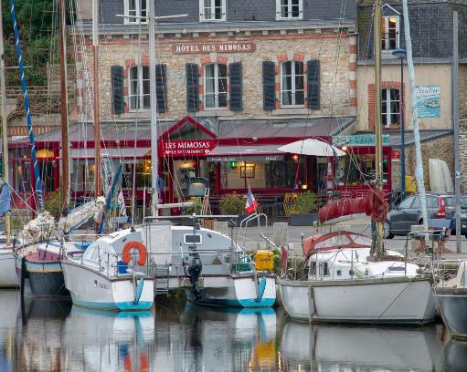Pont-Aven Hotel | Hotel de charme Les Mimosas