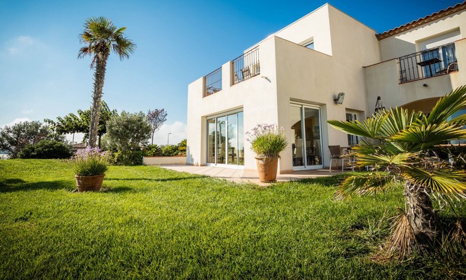 Meze Hotel | Hotel De La Pyramide